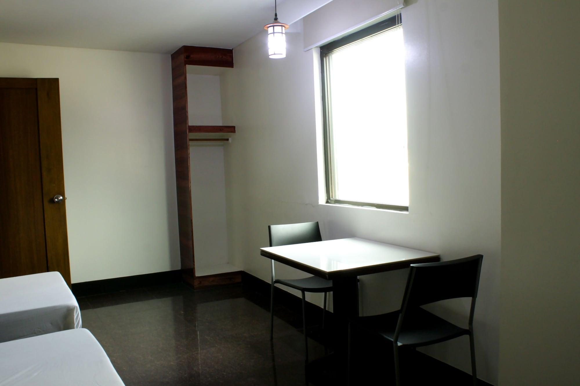 Vista Hotel Cubao Quezon City Bagian luar foto